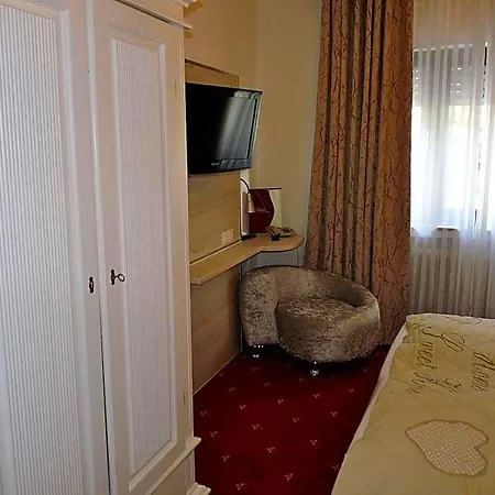 Geissler Hotel 3*